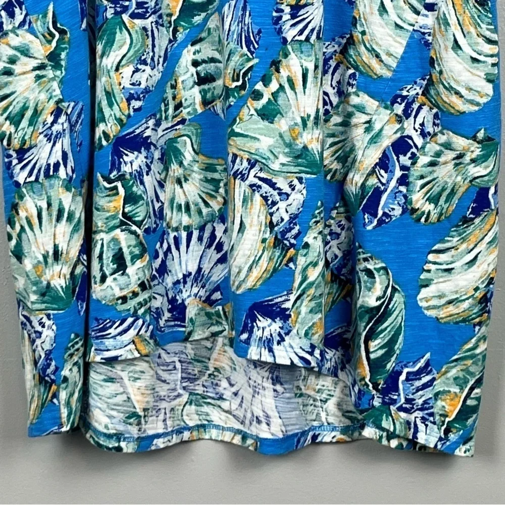 Chico’s blue cotton modal she’ll print v-neck hi-lo hem t-shirt top, medium.